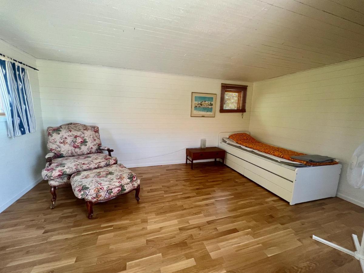 Vila Idylliskt Hus Med Sjoeutsikt. Östhammar Exteriér fotografie